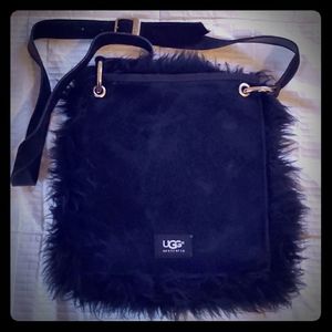 UGG CROSS BODY BAG